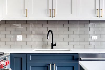 Kitchen backsplash installation